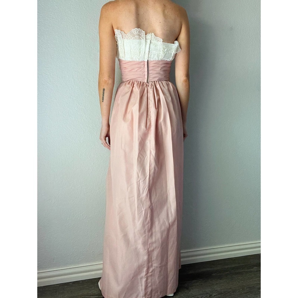 Vintage 1970's Pink Strapless Eyelet Ruffle Strapless Maxi Dress - Picture 4 of 8